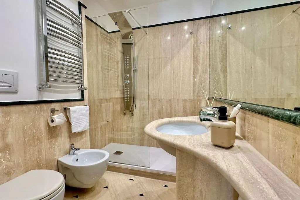 Elegant Apartment With Terrace In Balduina Rome 0*,