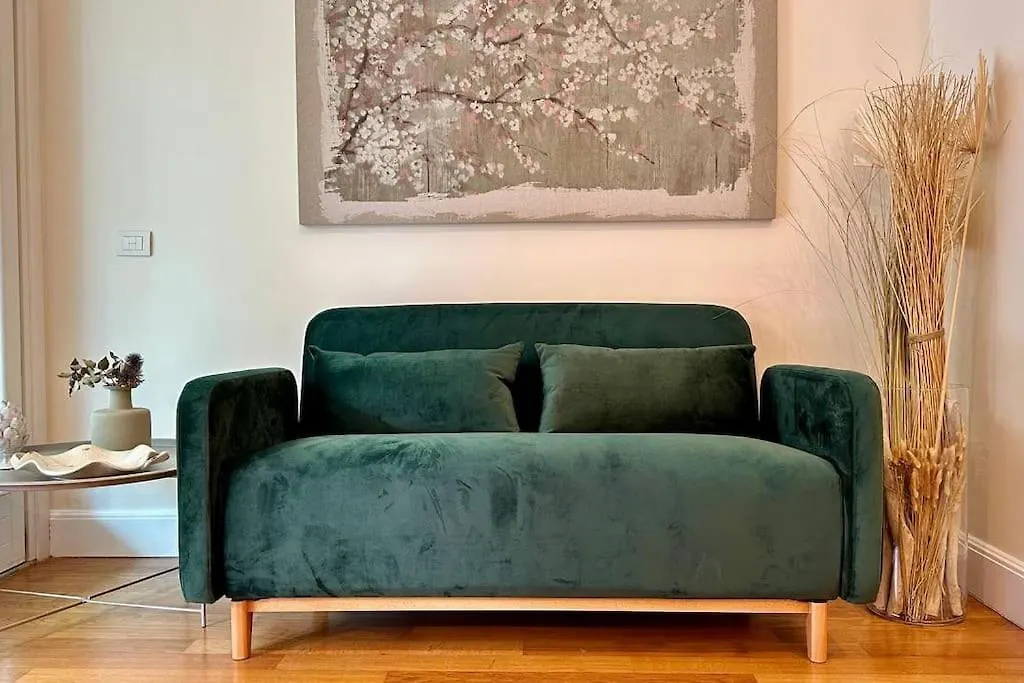 Elegant Apartment With Terrace In Balduina Rome