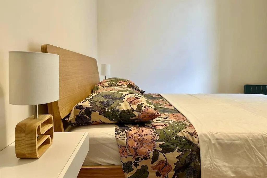 Elegant Apartment With Terrace In Balduina Rome
